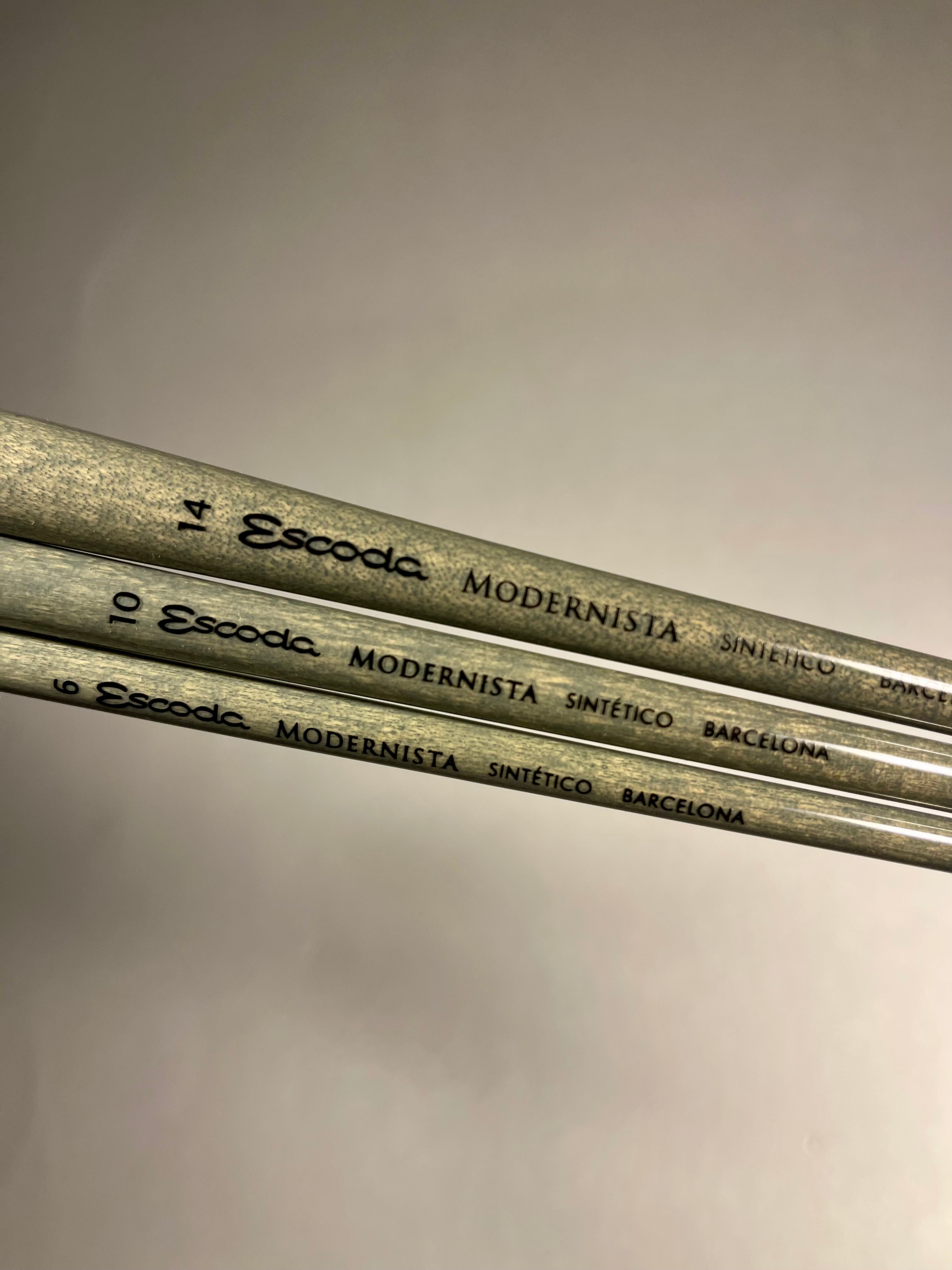 Escoda Modernista 4060 Series Filbert (Oil & Acrylic)