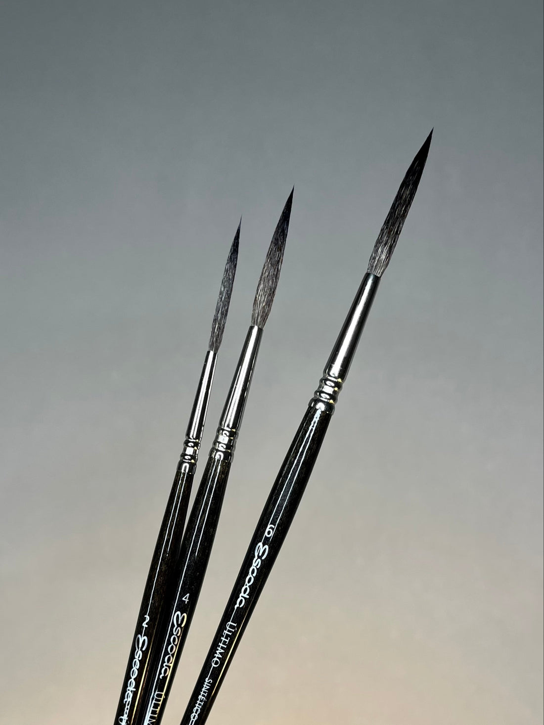 Escoda Ultimo Series 1533 Rigger Round (Watercolour)