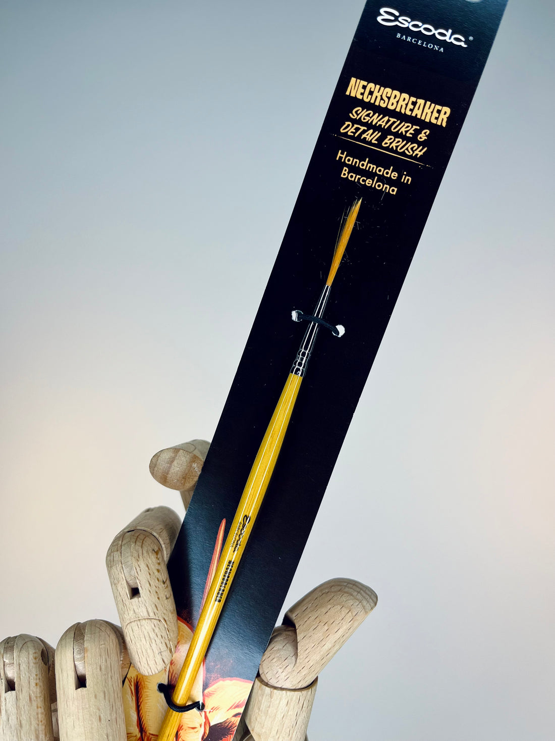 Escoda 6552 Round Gold Toray Signature Detail Necksbreaker Brush