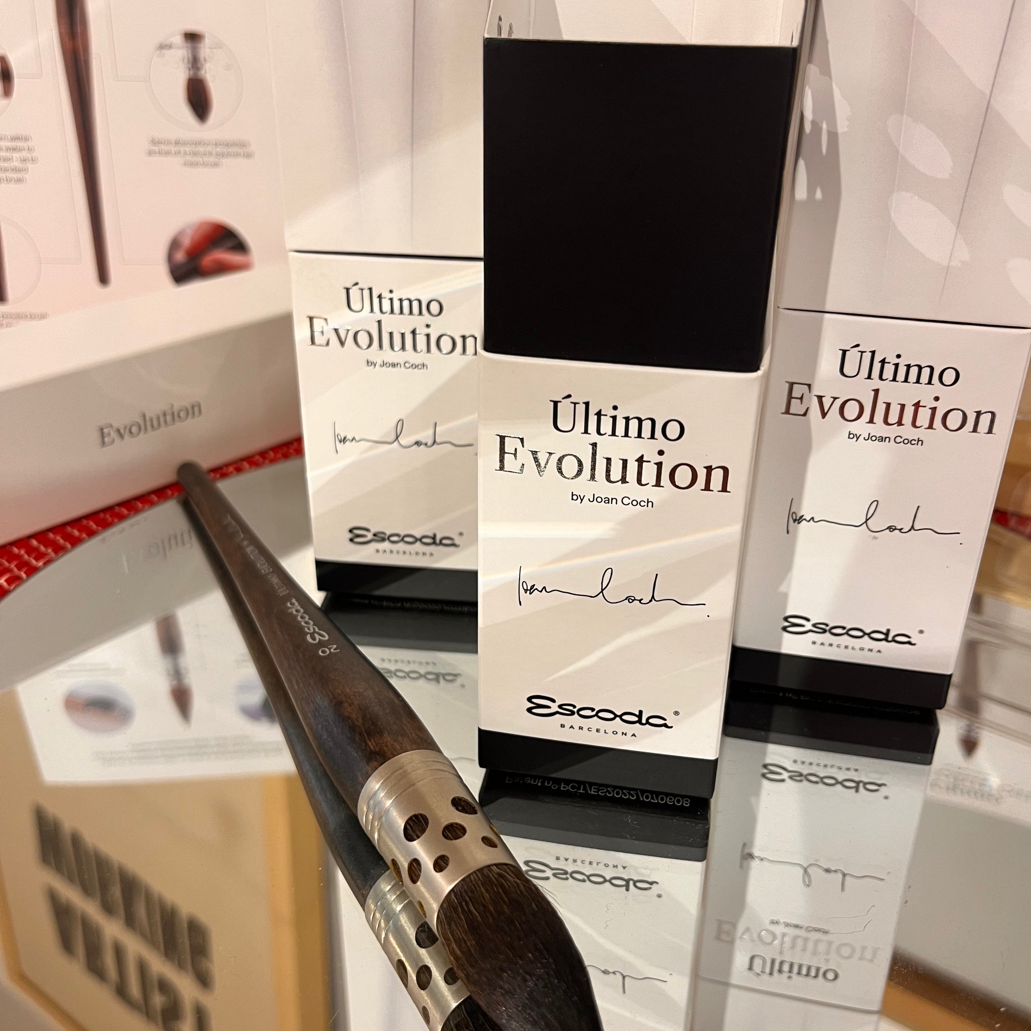 Escoda Ultimo Evolution 1933 Series Round Mop (Watercolour)