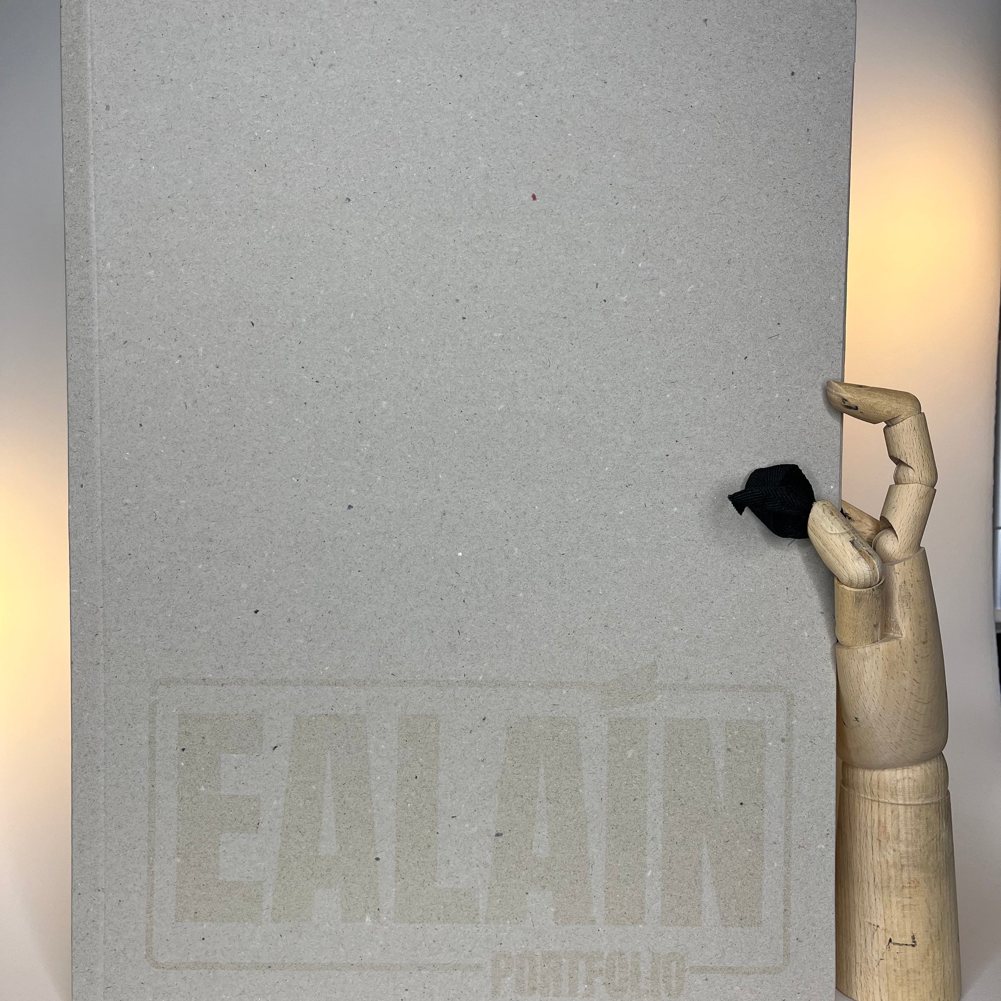 Ealaín / Art Portfolio Folder