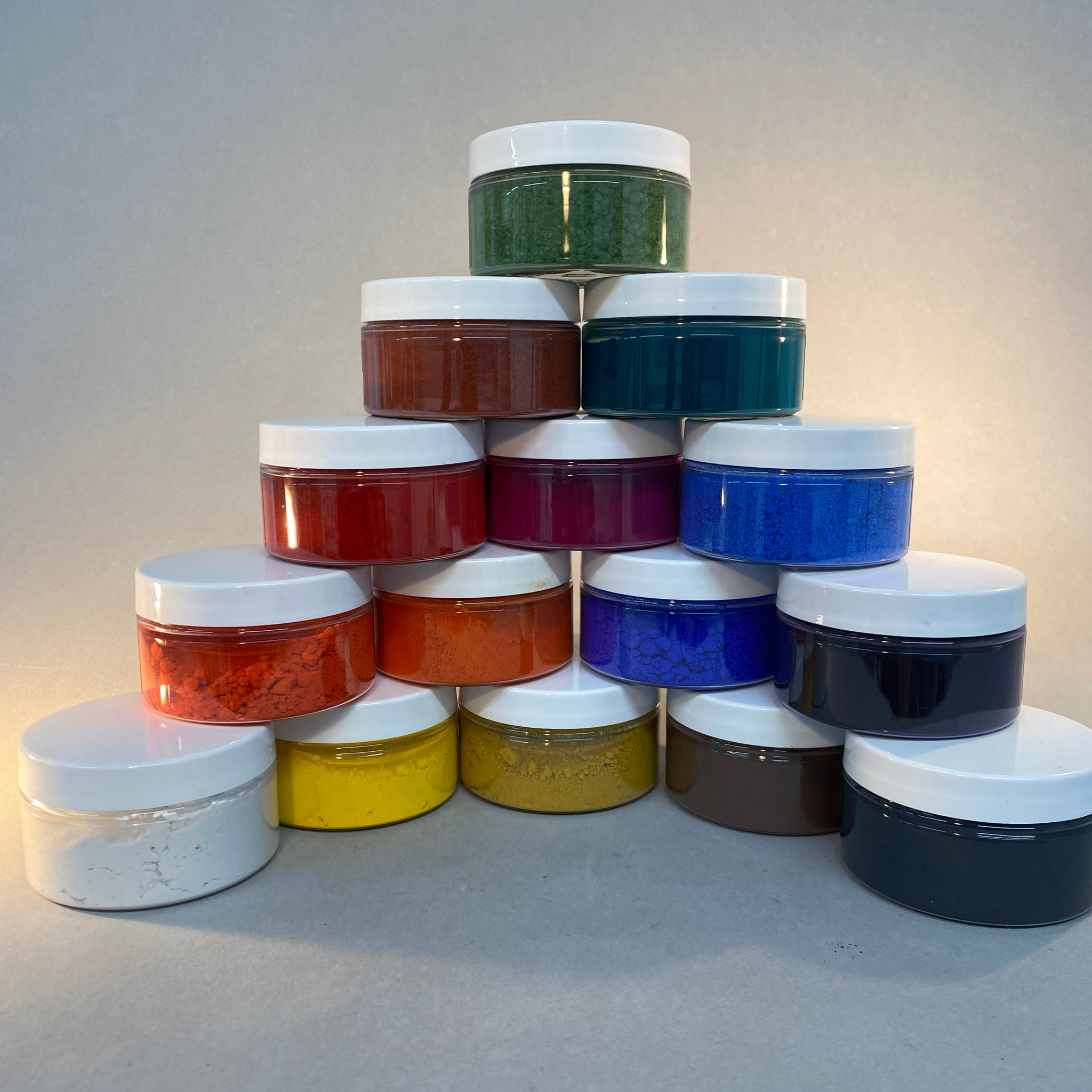 Artist's Pigments Dry Ground