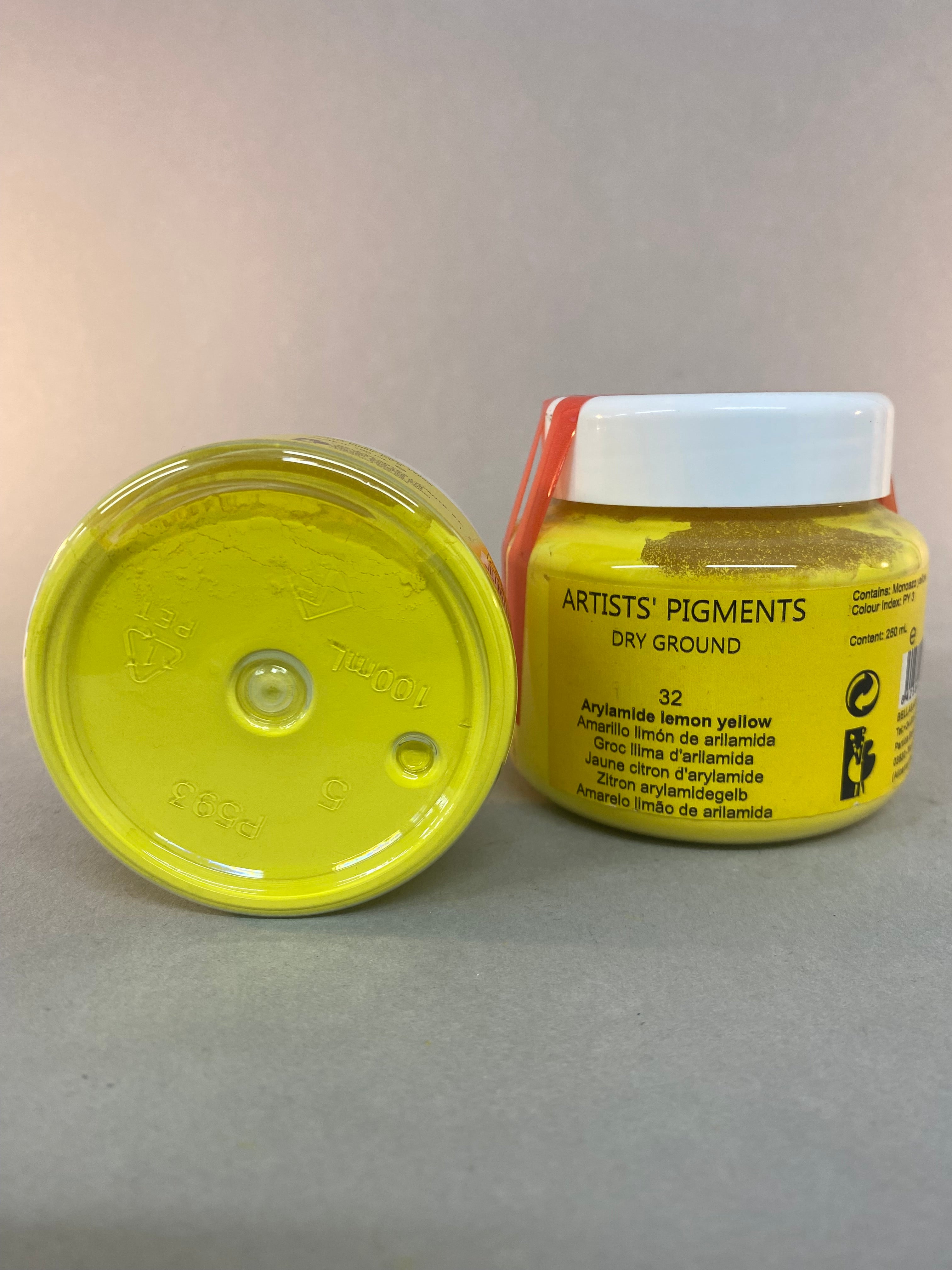 Artist's Pigments Dry Ground